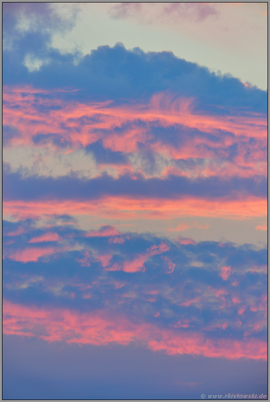 zarte Farben... Abendrot *Wolkenformation* am Himmel